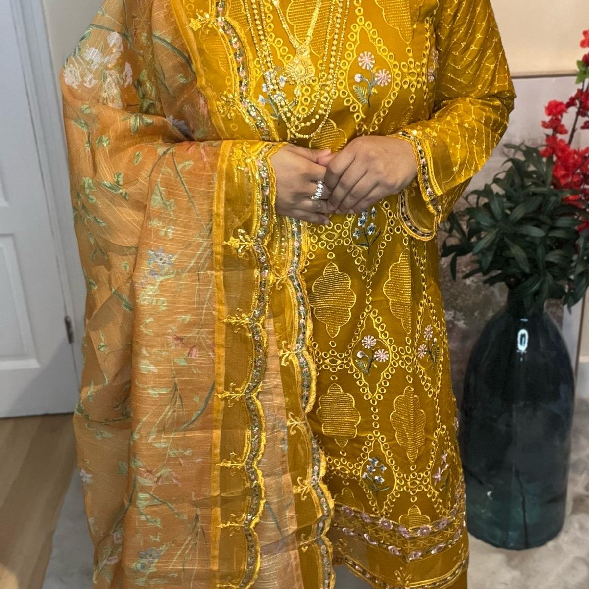 Oranjeta Zoya Luxury 3 Pieces suit Fully Embroidered Premium Lawn
